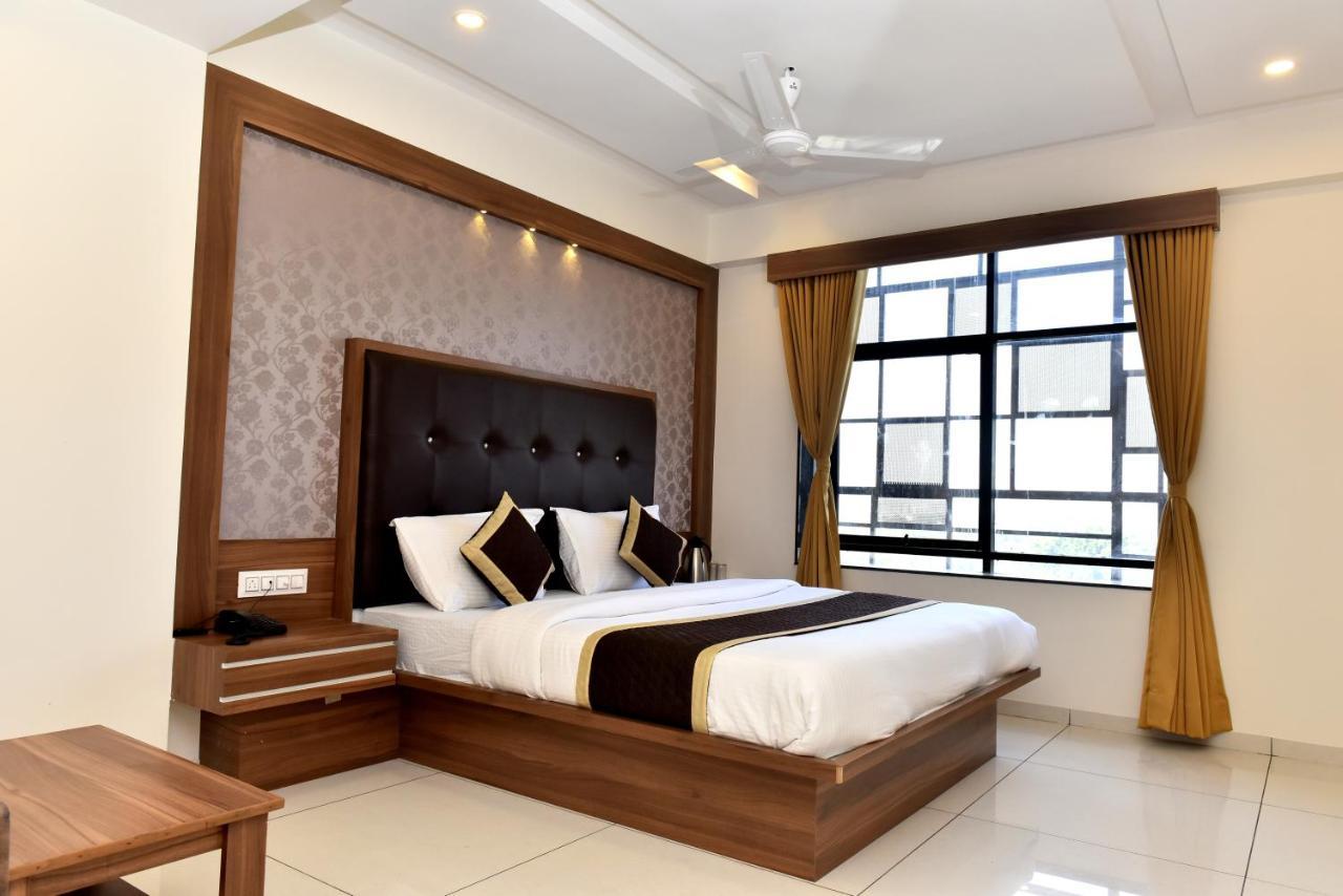 Hotel Aagman Kalri Exterior photo